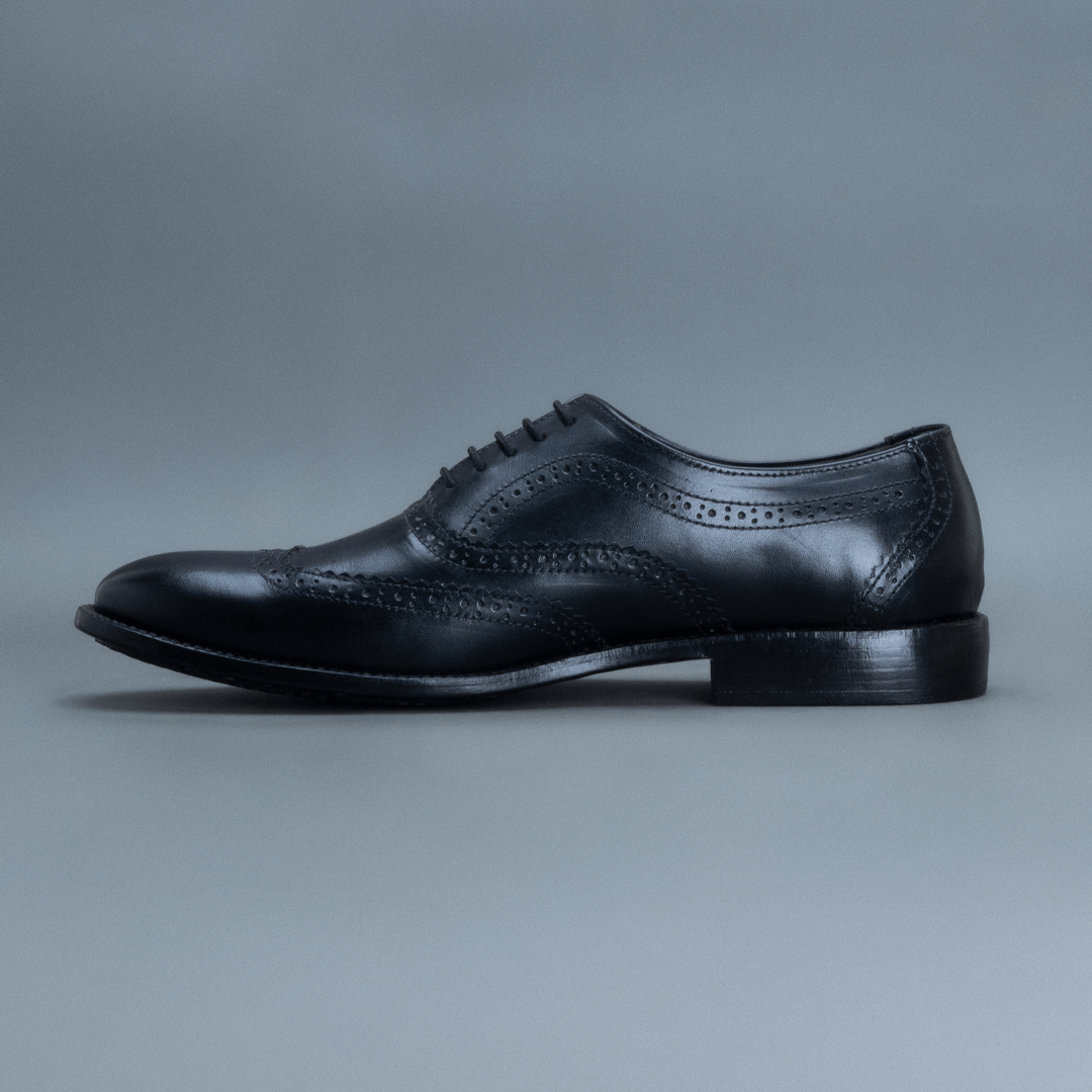 Fang Wingtip Brogue Oxford – Black - Image 4