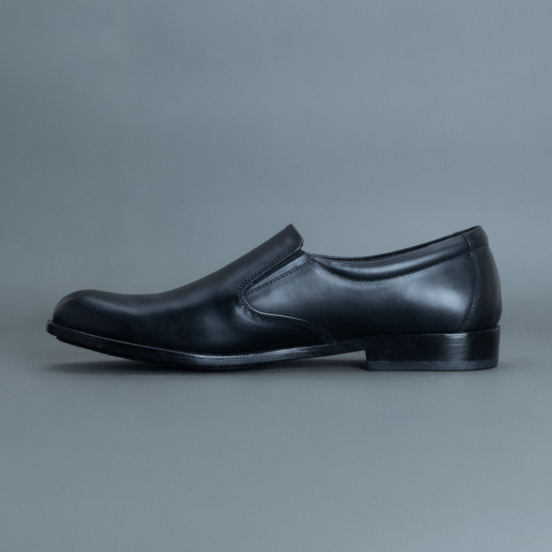 Cub Slip-on Loafer – Black - Image 4