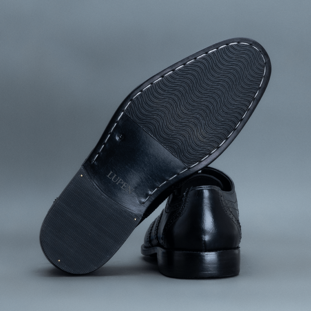 Fang Wingtip Brogue Oxford – Black - Image 5