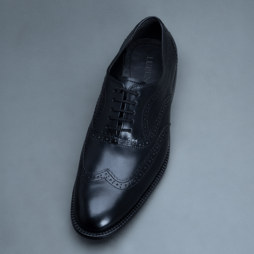 Fang Wingtip Brogue Oxford – Black - Image 3